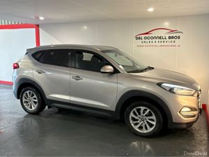 Hyundai Tucson 1.7 CRDI SE NAV BL/DR 5 5DR - Image 2