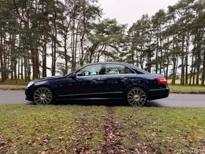 Mercedes-Benz E-Class 2013 Avantgarde - Image 4