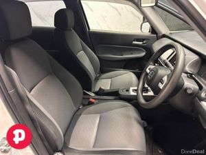 Honda Fit E-HEV Auto - Straight Sale Discount / 12 - Image 4