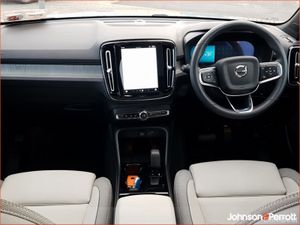 Volvo EC40 70 kWh 238 bhp Single Motor Ultra - Image 2