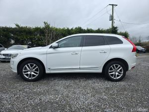 Volvo XC60 2017 - Image 2