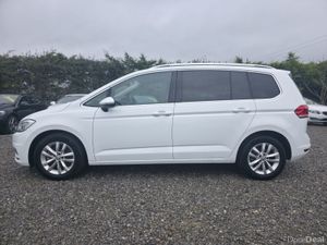 Volkswagen Touran 2019 - Image 2