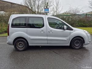 PEUGEOT PARTNER / 2012 / 1.6 DIESEL / MANUAL / WAV - Image 4