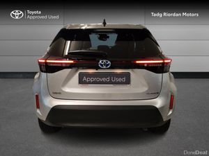 Toyota Yaris Cross LUNA SPORT - Image 4