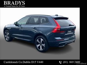 Volvo XC60 Plus Dark T6 Plug-in hybrid 345HP AWD - Image 3