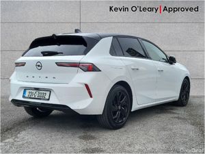 Opel Astra 5Dr SRI 1.2 Turbo 130PS 8 Speed Auto - Image 4
