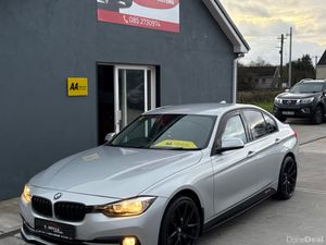 2017 BMW 3-Series Sport - Image 4