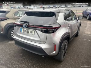 Toyota Yaris Cross YARIS CROSS SOL - Image 2