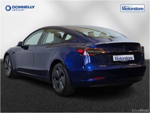 Tesla Model 3 Saloon - Image 2