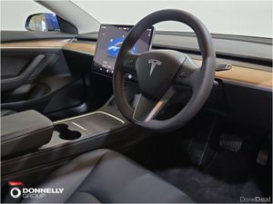 Tesla Model 3 Saloon - Image 4