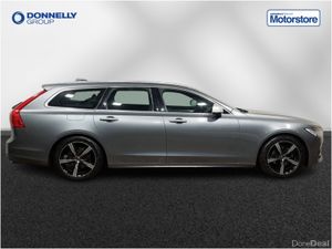 Volvo V90 Diesel Estate R DESIGN - Image 4