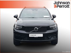 Volvo XC40 T4 197bhp PHEV R-Design - Two Year Volv - Image 4
