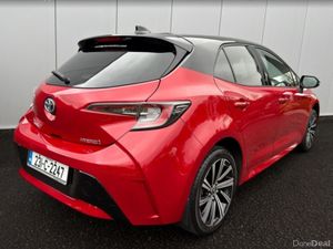 Toyota Corolla LUNA SPORT HB 4DR AUTO - Image 4