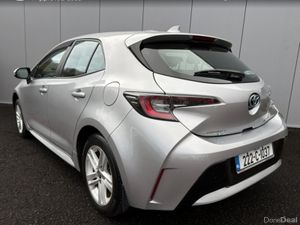 Toyota Corolla LUNA H/B 4DR AUTO HYBRID - Image 3