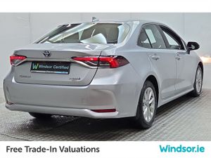 Toyota Corolla 1.8 Hybrid Luna Saloon - Image 3