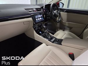 Skoda Superb COMBI 2.0 TDI 150BHP DSG L&K - Image 4