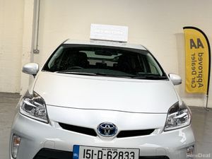 2015 Toyota Prius 1.8 Hybrid Auto ,32K Miles - Image 2