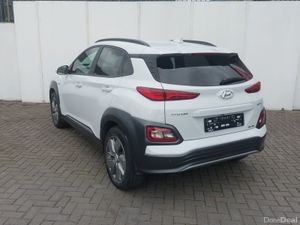 Hyundai KONA Kona EV 64 kWh Auto - Image 3