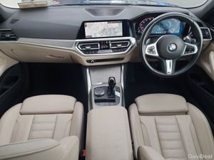 BMW 4-Series 420d Convertible - Image 4
