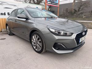 191 Hyundai i30 1.6D Fastback Warranty - Image 3