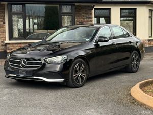 Stunning 221 Mercedes E220d Avantgarde! - Image 3