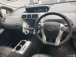 2014 prius alpha7 seater - Image 3