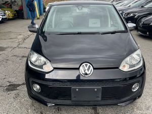 volkswagen up - Image 3