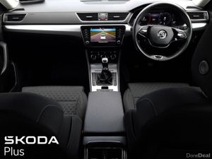 Skoda Superb **TINY MILEAGE** AMBITION 2.0TDI 150B - Image 2