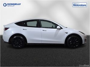 Tesla Model Y Hatchback Long Range - Image 3