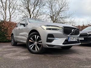 T6 XC60 CORE PHEV AWD | 1 OWNER | FULL HISTORY - Image 4
