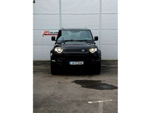 Land Rover Defender X-DYNAMIC S PHEV - Image 3