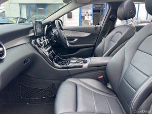 2017 MERCEDES C350e PREMIUM VERY LOW KMS - Image 4