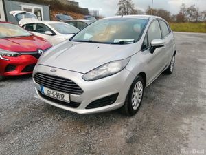Ford Fiesta 2013 - Image 2