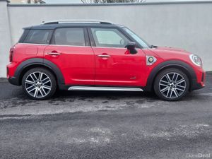 21 MINI COUNTRYMAN COOPER EXCLUSIVE PLUG IN HYBRID - Image 3