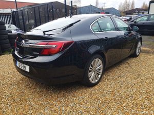 151 OPEL INSIGNIA Low KM ServHist New NCT Warranty - Image 4