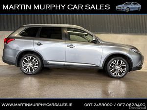 Mitsubishi Outlander 2.3 DIESEL 7 SEATS 4WD - Image 2