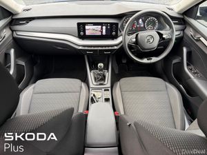 Skoda Octavia AMBITION 2.0 TDI 115HP 5DR - Image 2