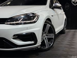 Volkswagen Golf R 2.0TSI 4 MOTION 310BHP 5DR AUTO - Image 3
