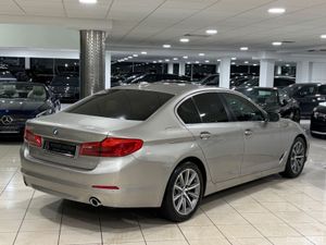 BMW 5-Series 520d SE AUTO=LOW MILES//IVORY INTERIO - Image 3