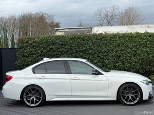 BMW 3-Series 320d M-SPORT COMPETITION PACK // NEW - Image 2