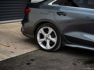 Audi A3 TDI S LINE - Image 3