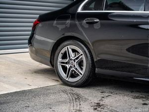 Mercedes-Benz E-Class E220D WITH IVORY INTERIOR - Image 4
