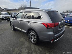 Mitsubishi Outlander 3 - Image 3