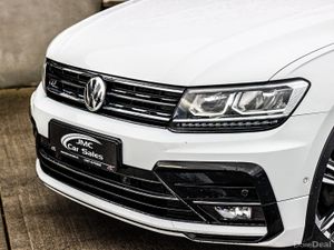 2019 VOLKSWAGEN TIGUAN R-LINE PAN ROOF - Image 3