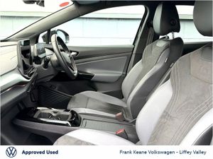 Volkswagen ID.5 77KWH PRO PLUS 286HP *DEEP BLACK* - Image 4