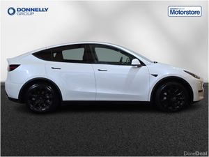 Tesla Model Y Hatchback Long Range - Image 3