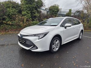 TOYOTA COROLLA/2022/IRISH CAR / 1.8 PETROL HYBRID - Image 2