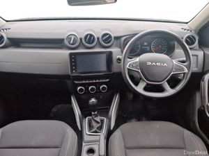 Dacia Duster 1.5 Blue dCi 115 Journey - Image 2