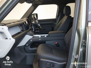 Land Rover Defender 110 X-Dynamic SE  P300 e 300 A - Image 4