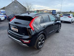 K4 Plug in Hybrid - Like new - PHEV - Image 3